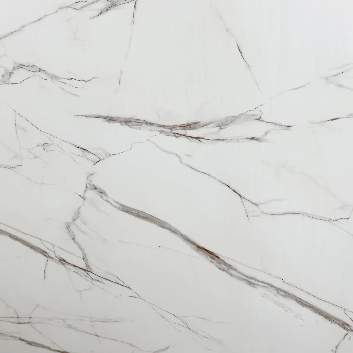 Rollo Vinilo Adhesivo Símil Mármol Dakota 240x100 Cm Espesor 0.6 Mm, Color Blanco Y Marrón Claro