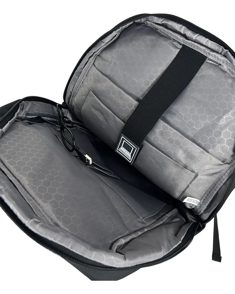 Mochila Impermeable Viaje Dakota Portanotebook Cabina 15 Pulgadas Usb Incluyen 2 Neceser Regalo Negro