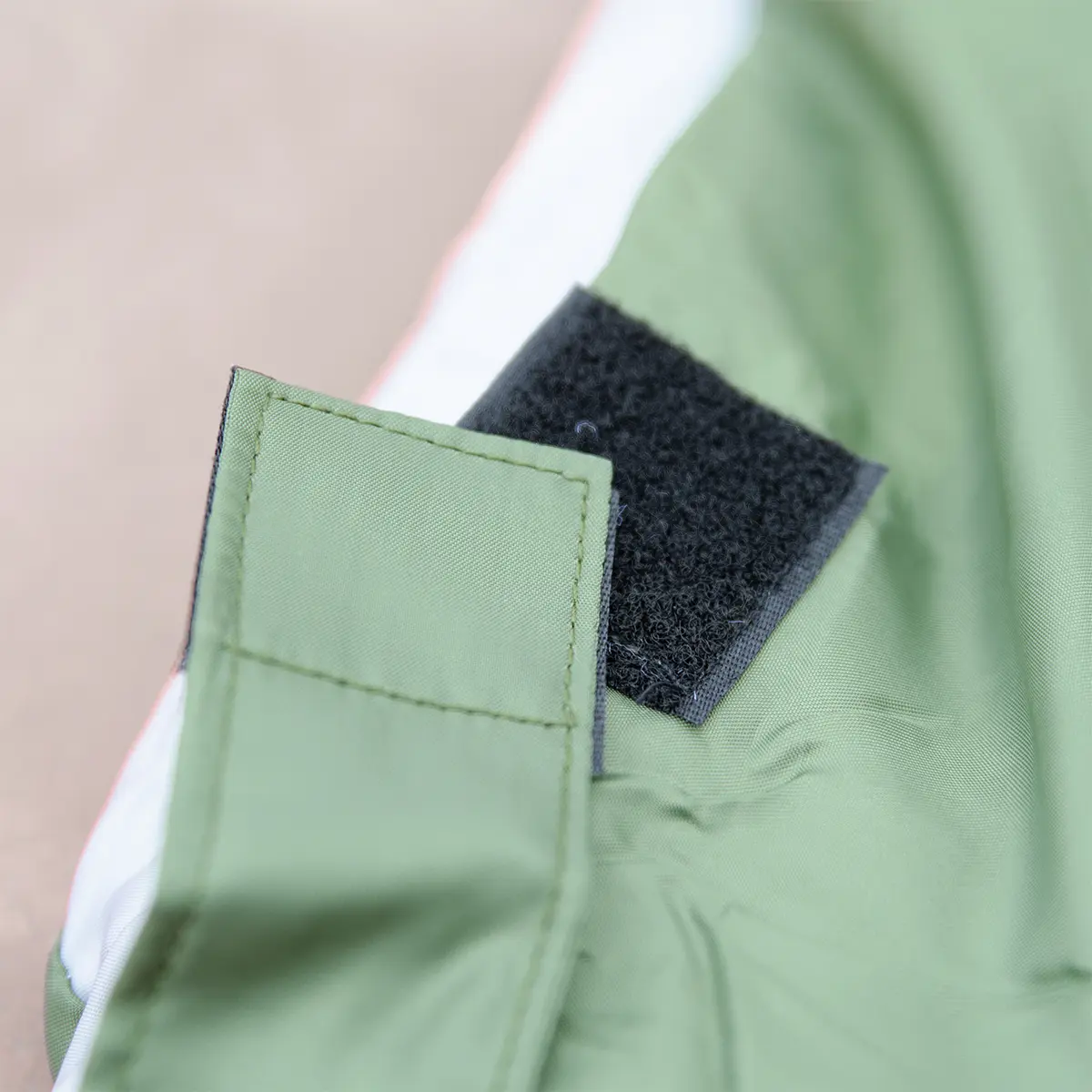 Bolsa De Dormir Térmica Impermeable Dakota Camping Rectangular Temperatura De 10ºc A 20ºc Verde Derecho - Inferior