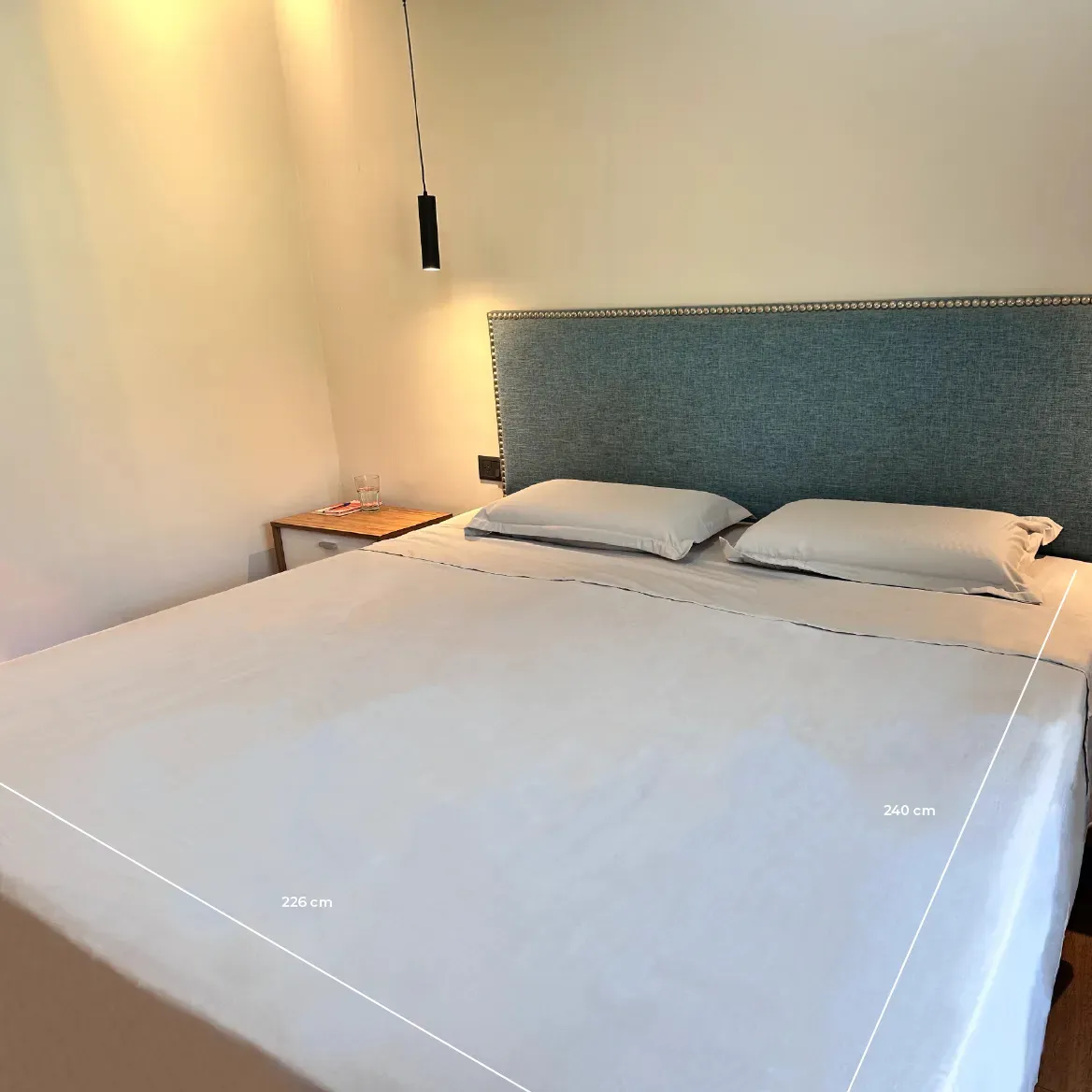 Combo 2 Juegos De Sábanas King Size Lisas Suaves Con Ajustable Y Fundas Ropa De Cama Premium En Color Gris Liso