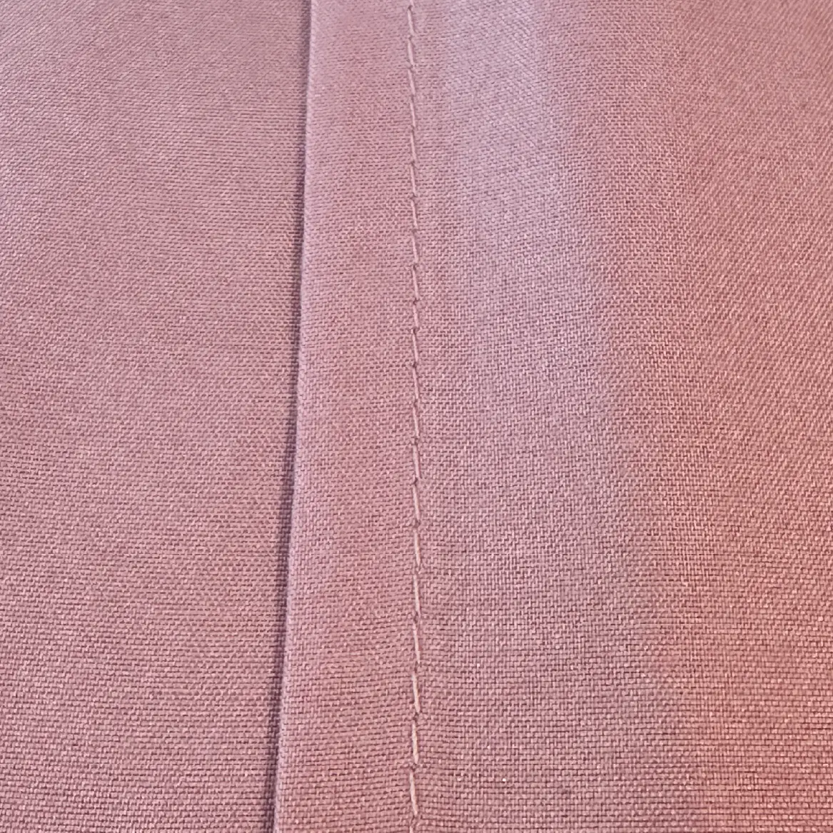 Juego De Sábanas 196 Cm Largo X 182 Cm Ancho Dakota 600 Hilos Suaves Resistentes Color Rosa Lila