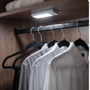 Combo Barra Luz Led Sensor + Set 25 Perchas Terciopelo Antid